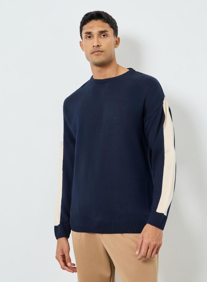 ستايلي سويتر بأكمام كتل ألوان وقصة واسعة - Image 3